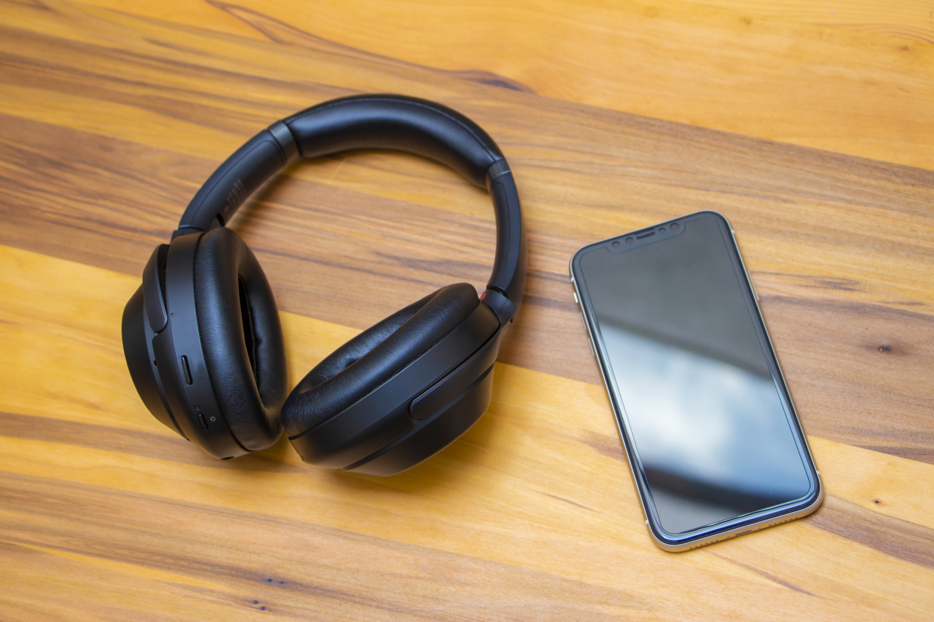 iPhoneのゲームの音だけ出ない|原因と対処法について解説