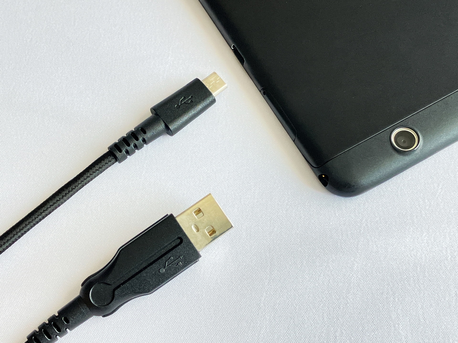 スマートフォンのバッテリー交換はどこでする?値段や交換前にやるべきことを紹介