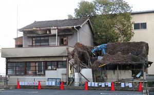 ゴミ屋敷の掃除にかかる費用相場は?自分で片付ける方法も解説